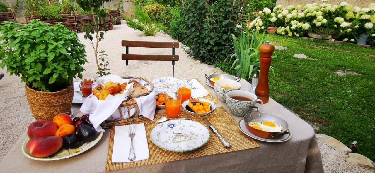 Lulu En Provence Bed & Breakfast LʼIsle-sur-la-Sorgue Dış mekan fotoğraf