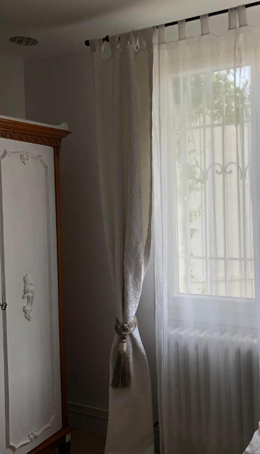 Lulu En Provence Bed & Breakfast LʼIsle-sur-la-Sorgue Dış mekan fotoğraf
